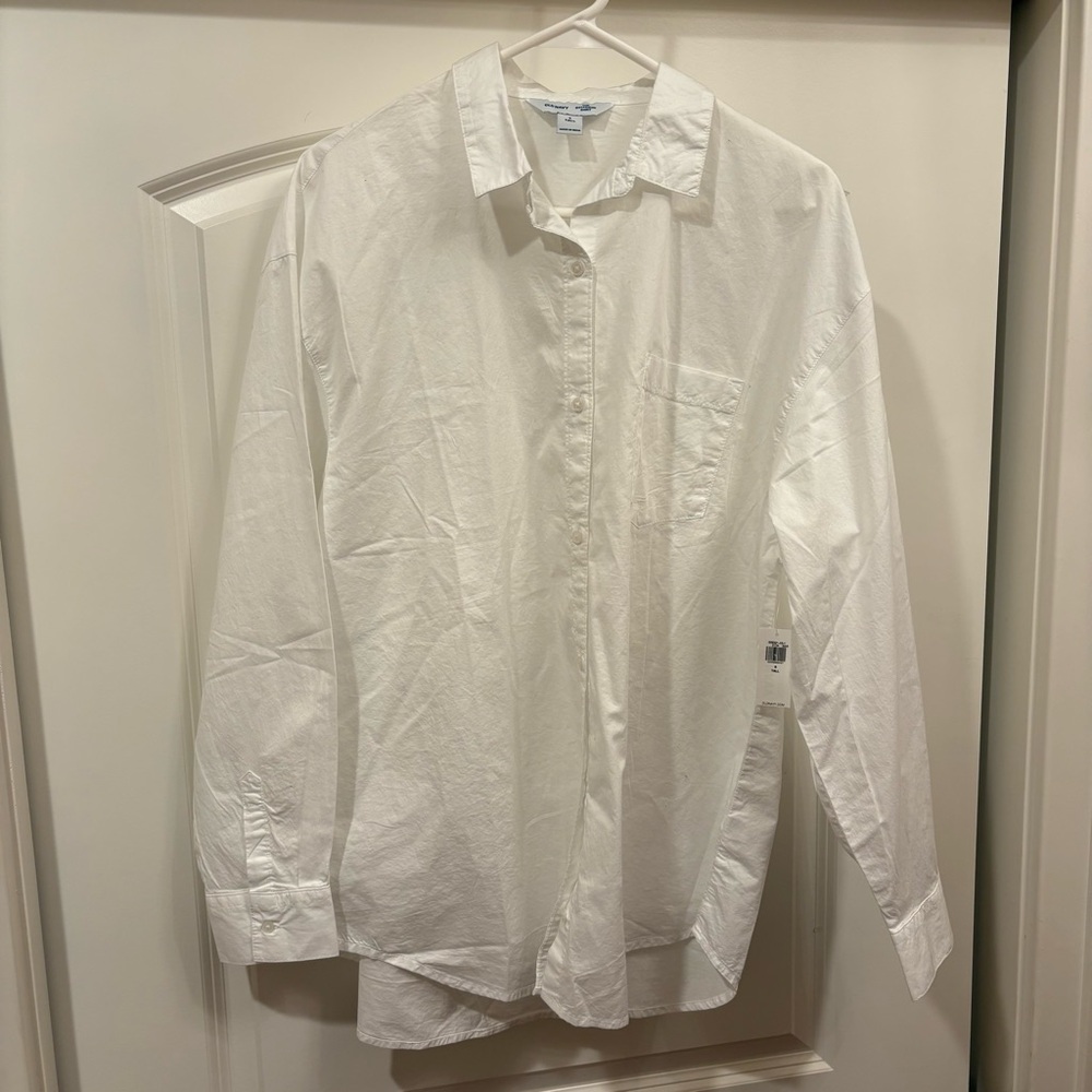 Women’s Small TALL Old Navy Boyfriend Shirt White Button-Up NWT preppy summer